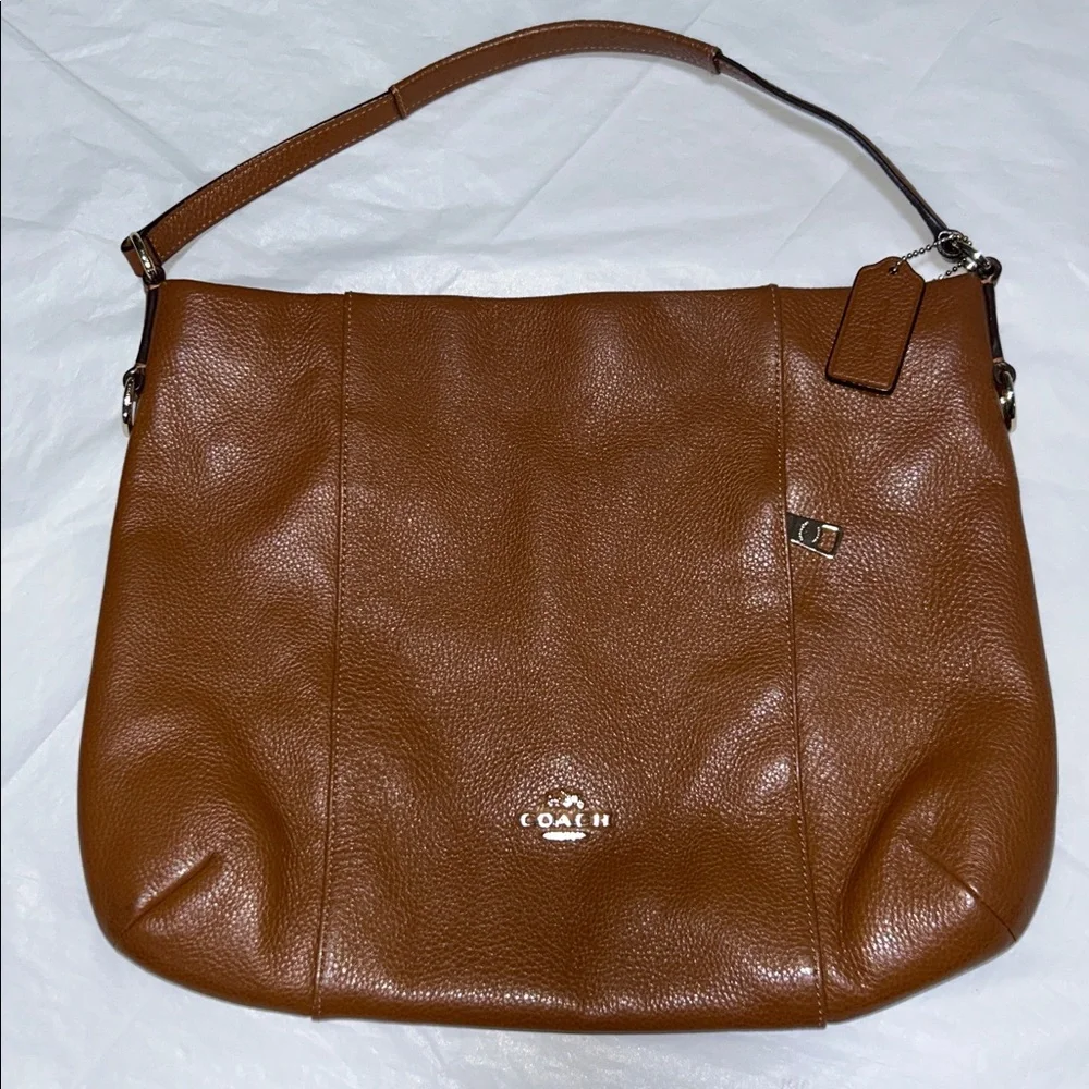 LIKE NEW Coach Brown Leather Madison Isabelle Hobo - Picture 2 of 13